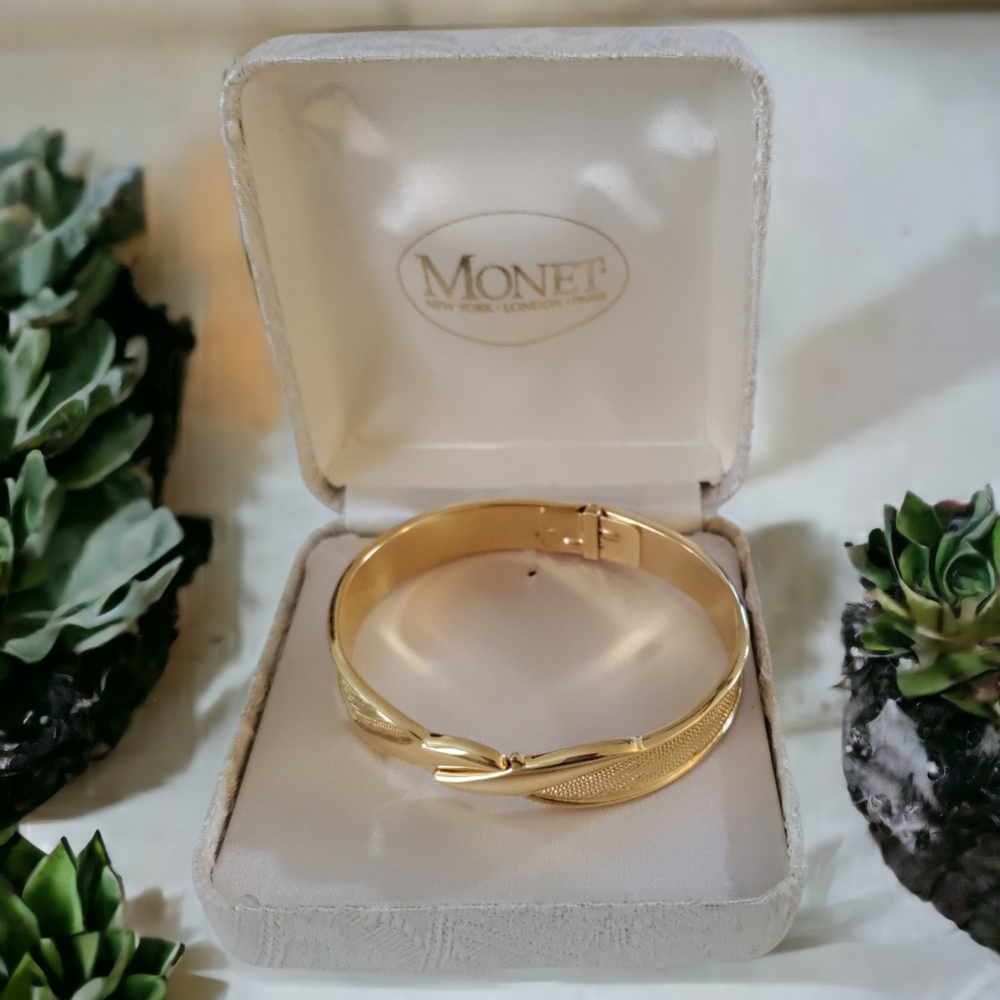 Monet Gold Cuff Bracelet size 7
